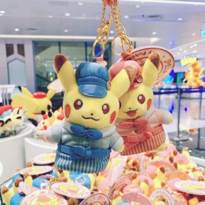 Desayuno y souveniers del Pikachu Sweets Cafe